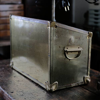 American-made magazine rack