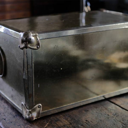 American-made magazine rack