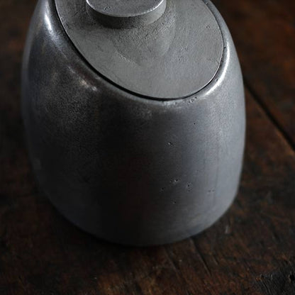 Aluminum hat mold (1)
