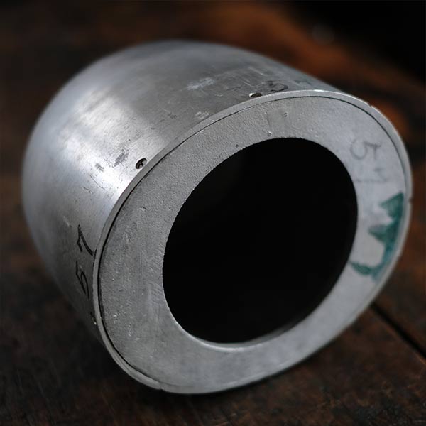 Aluminum hat mold (2)
