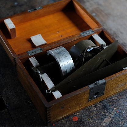 Wind vane and speed meter, made in 1934, with wooden box