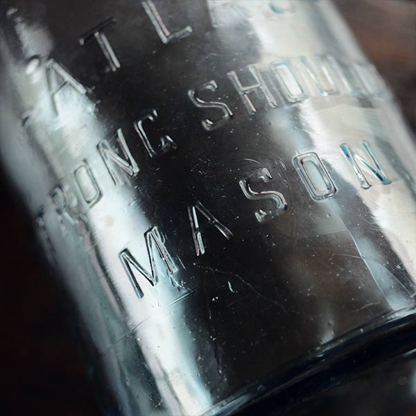 Atlas Strong Shoulder Mason Jar 64oz 1919-1920s