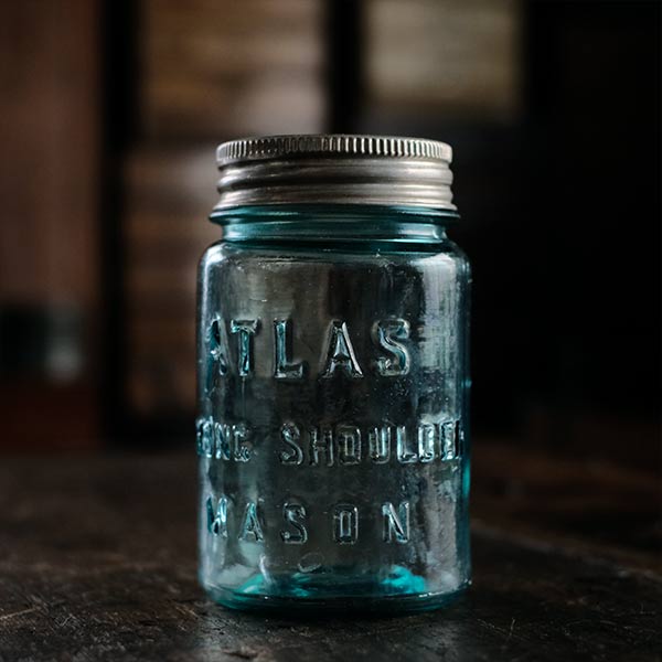 Atlas Strong Shoulder Mason Jar 16oz