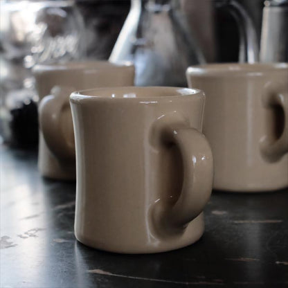 Victor Mug, Beige (Pre-facelift)