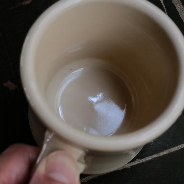 Victor Mug, Beige (Pre-facelift)