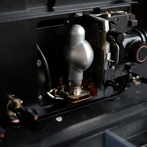 BELL&amp;HOWELL 20XC 8mm Projector