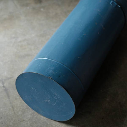 cylindrical tin container