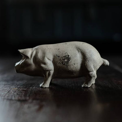 鋳物のブタ