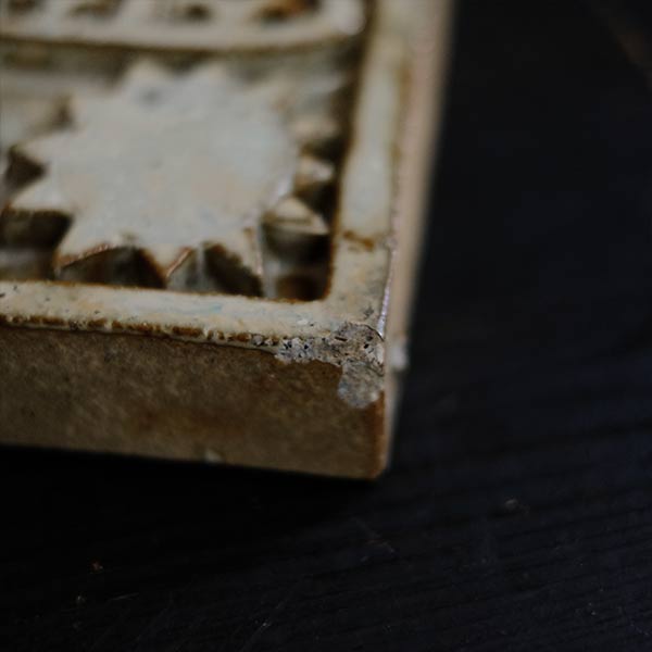 Ceramic plate: Hands, Moon and Sun