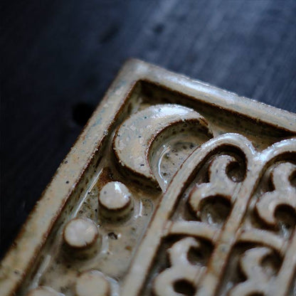Ceramic plate: Hands, Moon and Sun