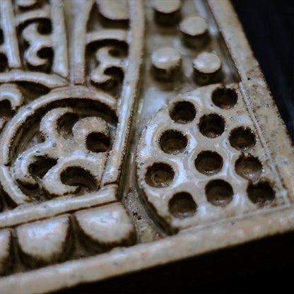 Ceramic plate: Hands, Moon and Sun