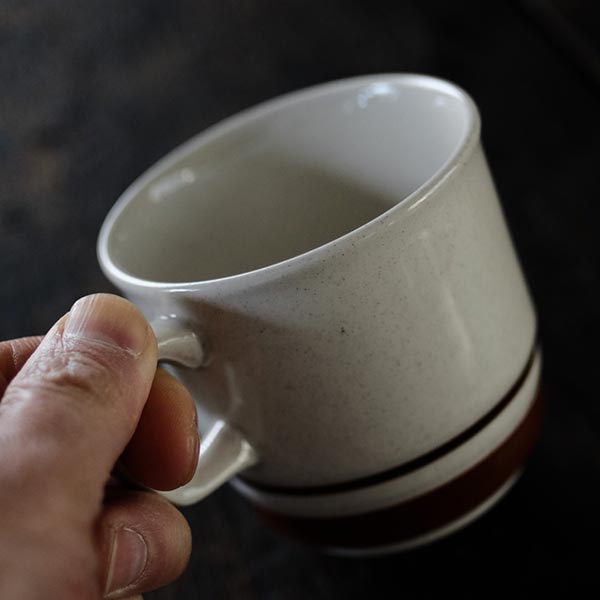 Chateau Stoneware マグカップ