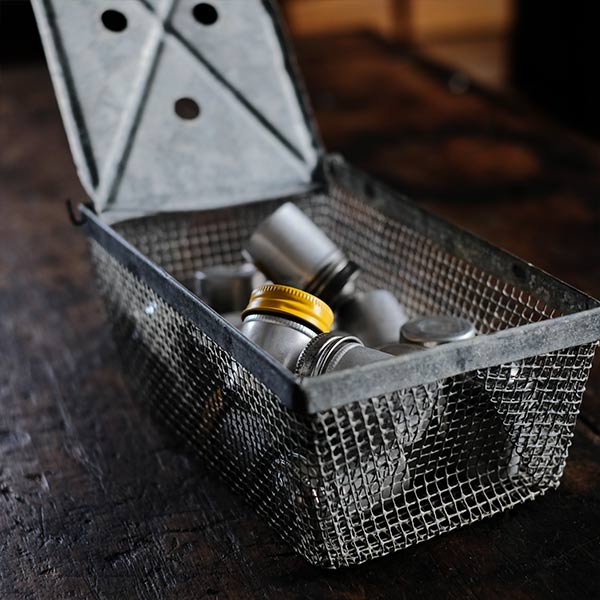 Chick cage