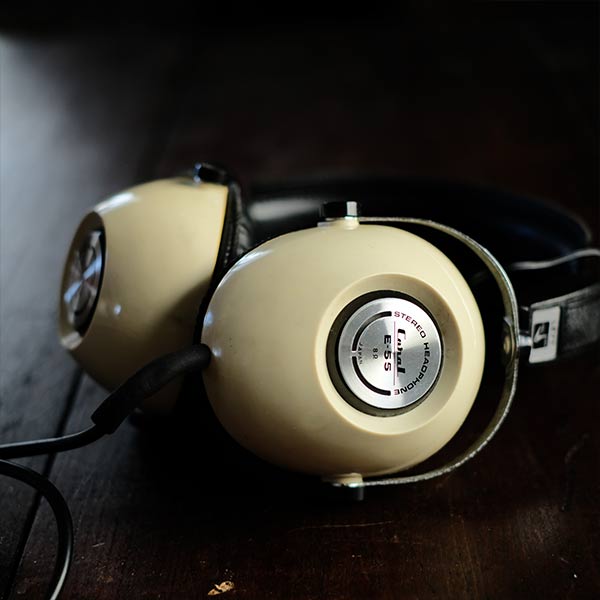 CORAL ステレオヘッドフォン E-55