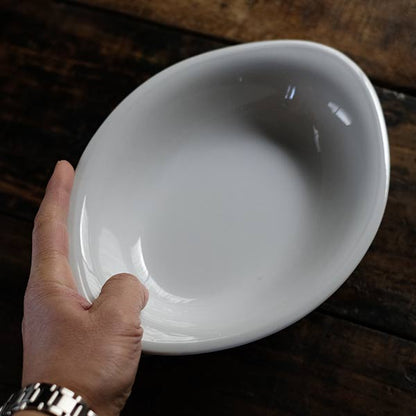 白磁のカレー皿