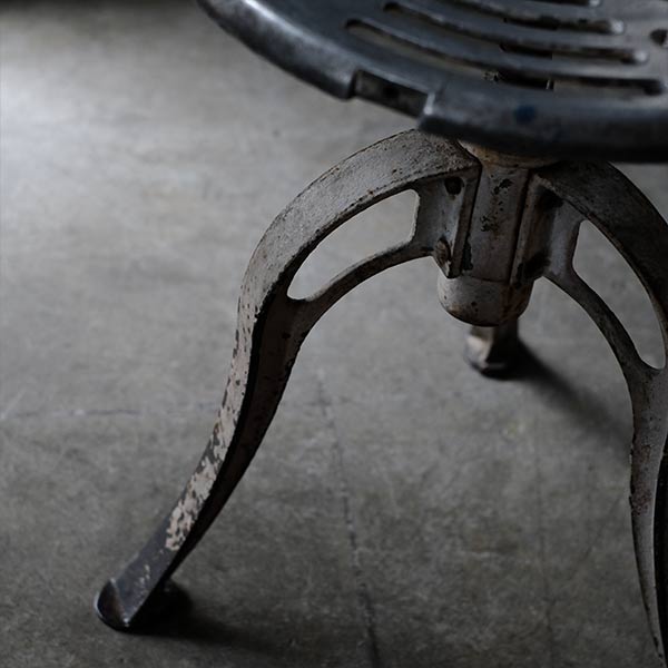 Dentist's Stool