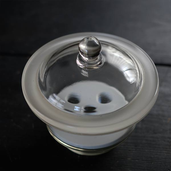 防湿容器（デシケーター）