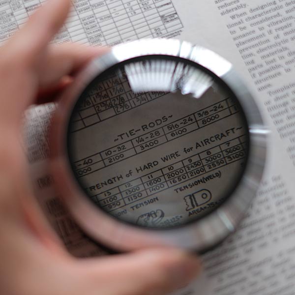 3R Dome Tabletop Magnifying Glass