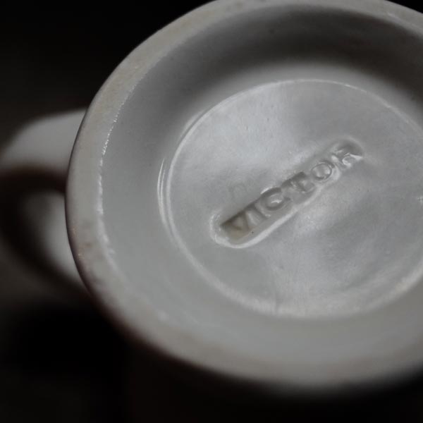 Victor Mug Green Line (Early Model)