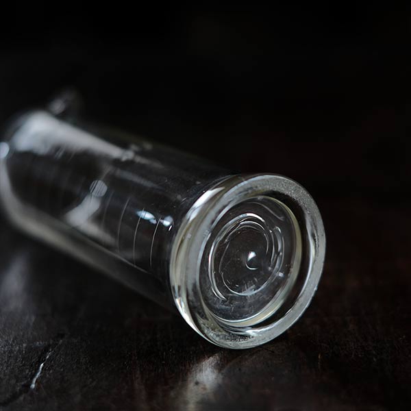 Small measuring cylinder 100ml