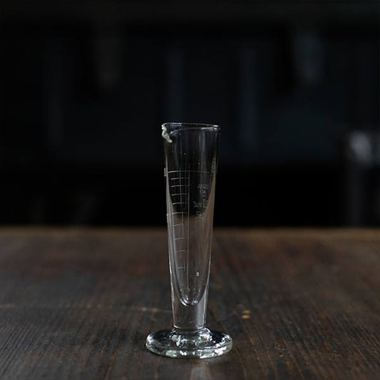 小さなメスシリンダー 10ml