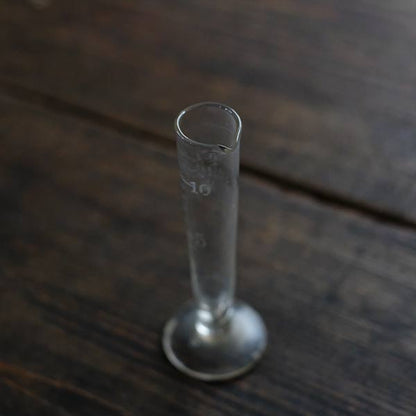Small measuring cylinder 10ml