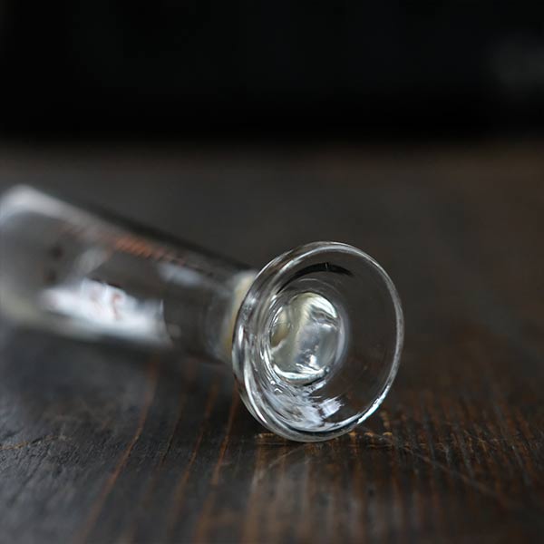 小さなメスシリンダー 20ml