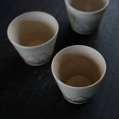 Soba choko with grass motif