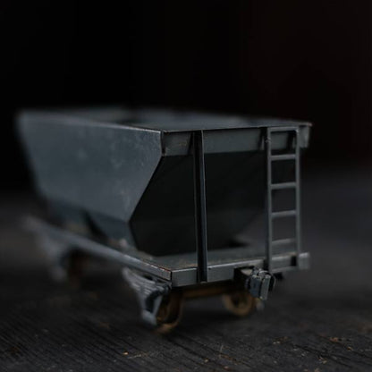 砂利運搬車