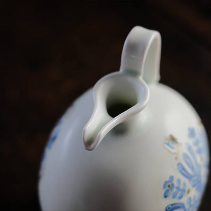 白山陶器のジャグ