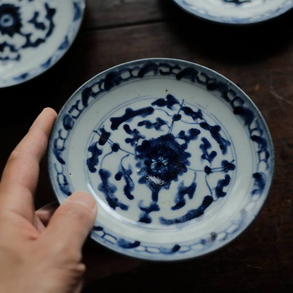 花唐草 染付小皿