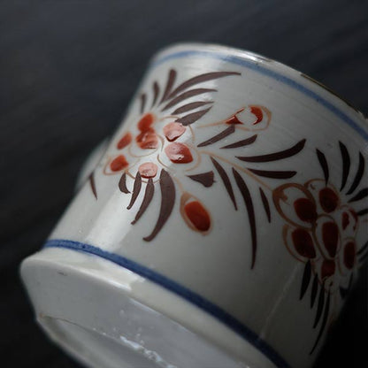 Hasami ware export mug from the end of the Edo period