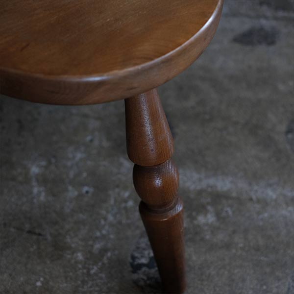Hida Sangyo Milking Stool