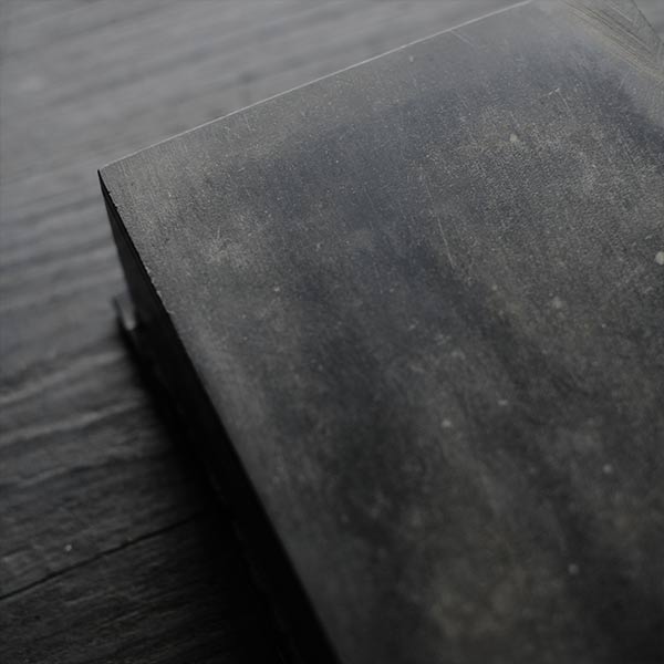 Stone inlaid trinket box