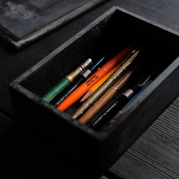 Stone inlaid trinket box