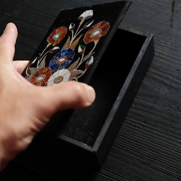 Stone inlaid trinket box