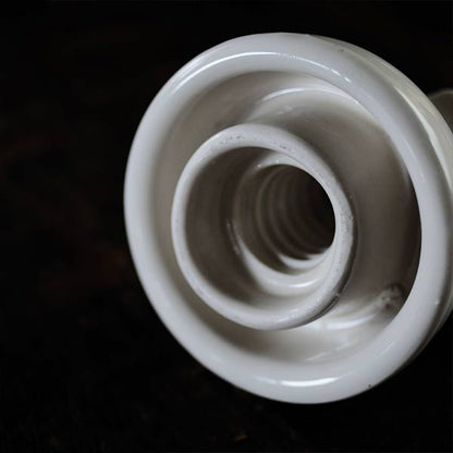 Victor Insulators Co. 磁器製の碍子（ガイシ）