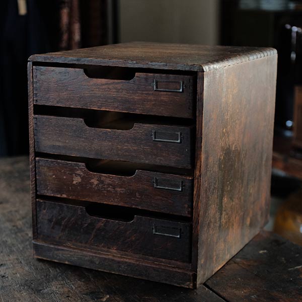 Small drawers (A4 size, 4 drawers)