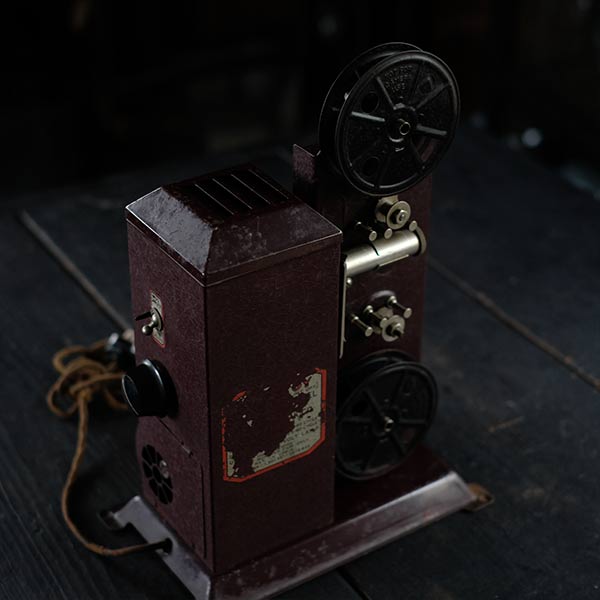 EASTMAN KODAK "KODATOY" 16mm projector