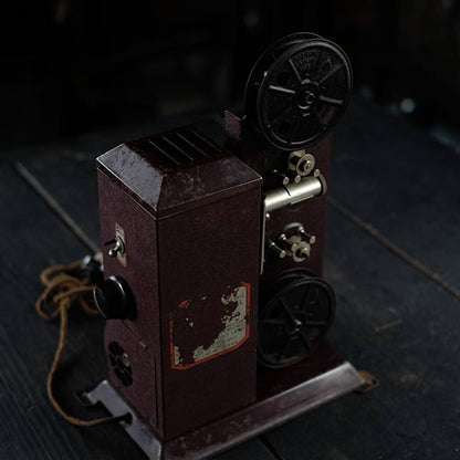 EASTMAN KODAK "KODATOY" 16mm projector