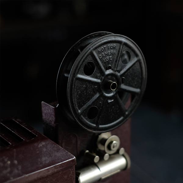 EASTMAN KODAK "KODATOY" 16mm projector