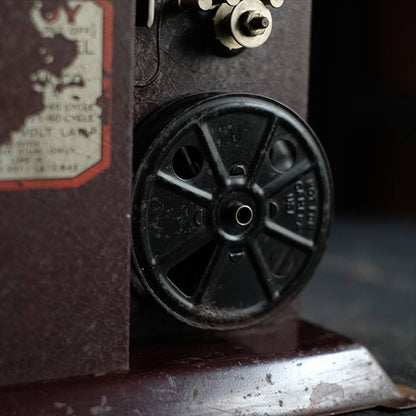 EASTMAN KODAK "KODATOY" 16mm projector