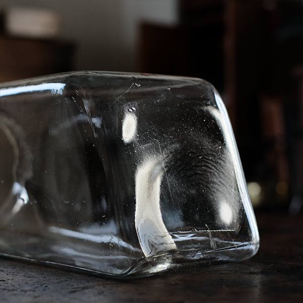 Thick, thin candy jar