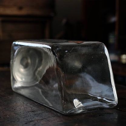 Thick, thin candy jar