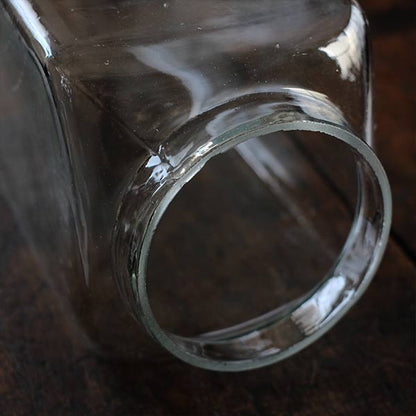 Thick, thin candy jar