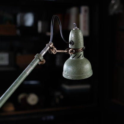 LUMINA desk lamp