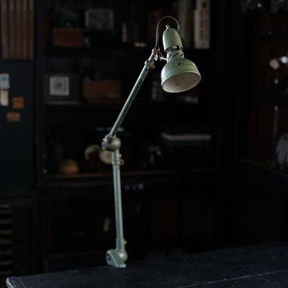 LUMINA desk lamp