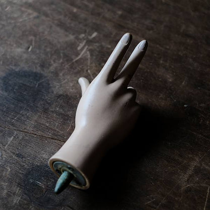 Mannequin hands (4)