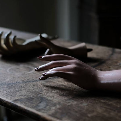 Mannequin hands (4)