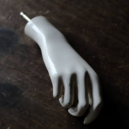 Mannequin hands (4)